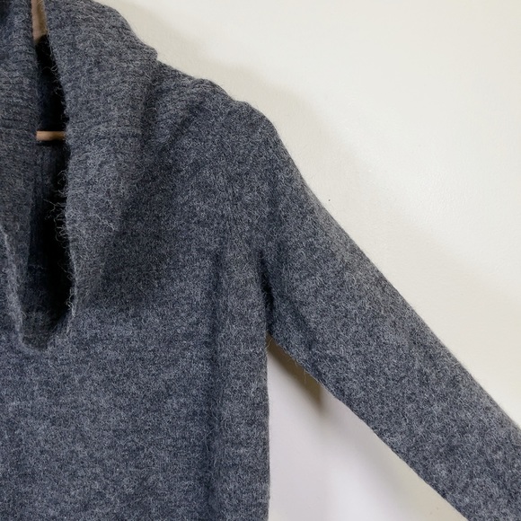 Aritzia Wilfred Free Faretta Sweater Off the Shoulder Merino Wool - Picture 6 of 16